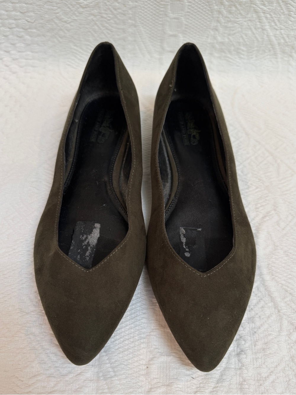 Coach Women’s Olive Green Suede Pointed Toe Ballet Flats Gold Accent Sz 8.5 - Picture 7 of 7